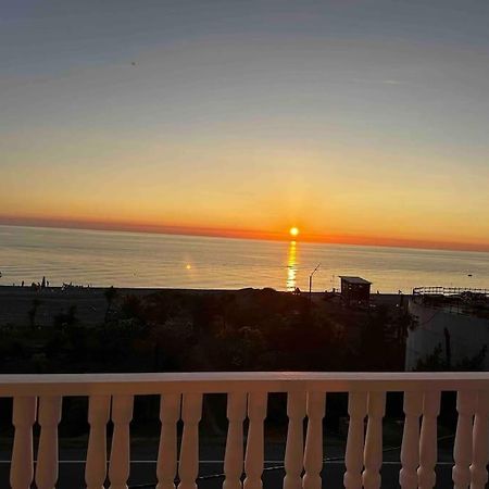 Sea View Studio Apartment In Gonio-クヴァリアティ エクステリア 写真