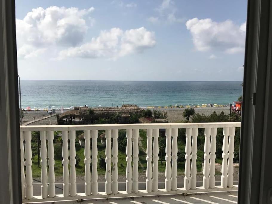 Sea View Studio Apartment In Gonio-クヴァリアティ エクステリア 写真
