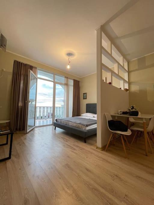 Sea View Studio Apartment In Gonio-クヴァリアティ エクステリア 写真